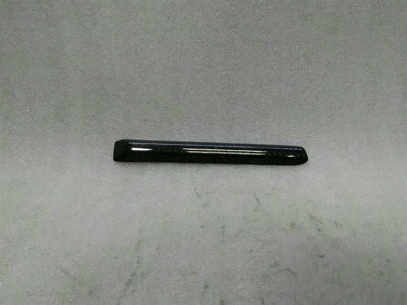 ASTON MARTIN VANQUISH S Right Door Trim CD33-018K28-DA Tur Rechts Leiste CARBON
