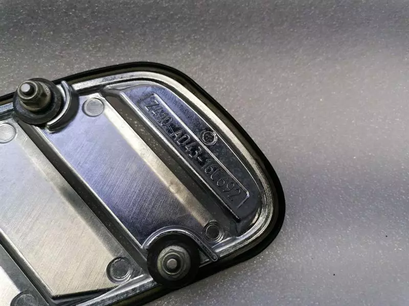 ASTON MARTIN RAPIDE S Front Grille AD43-16C693 Kühlergitter HOOD SET OF 2 - Image 4