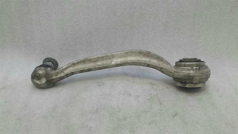 MERCEDES C Class W205 Left Front Wishbone A2053301305 Vorne Links Querlenker