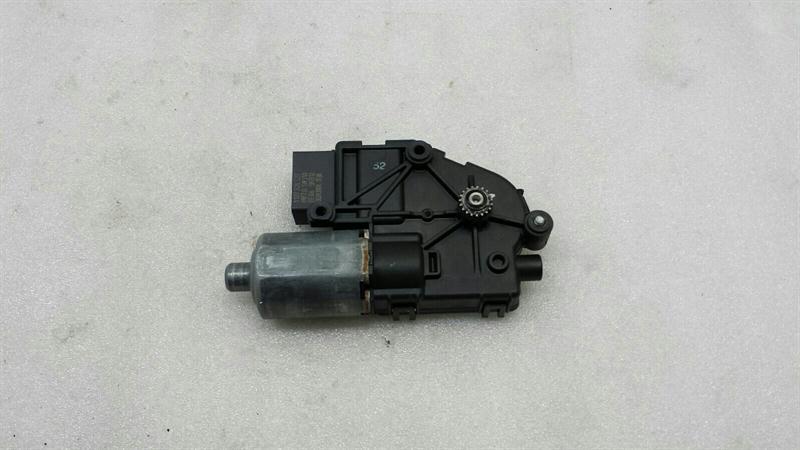 PORSCHE Panamera 970 Sun Roof Motor 97062421104 Schiebedachmotor