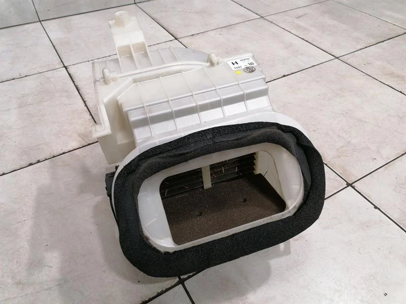 ASTON MARTIN RAPIDE S Heater Blower 4G43-18N407-AD Motor Heizungsgebläse hvac - Image 5