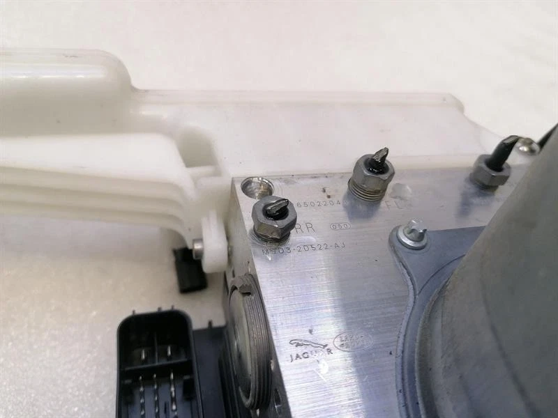 JAGUAR i-PACE X590 EV400 Brake Servo M9D3-2D522-AJ Bremskraftverstärker - Image 6