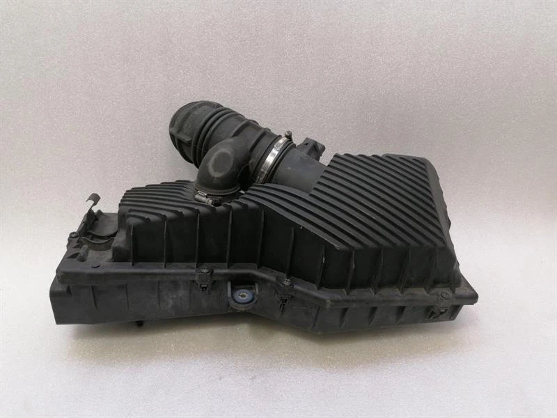 PORSCHE 911 996 Air Filter Box 99611002156 Luftfilterkasten