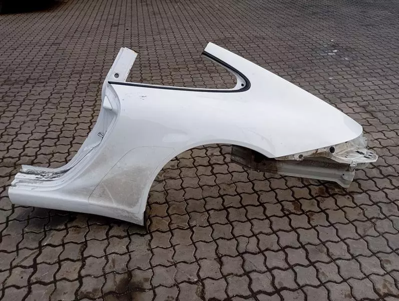 PORSCHE 911 997 Rear Panel 99750396107 left links SEITENTEIL C2  C2S  GT3