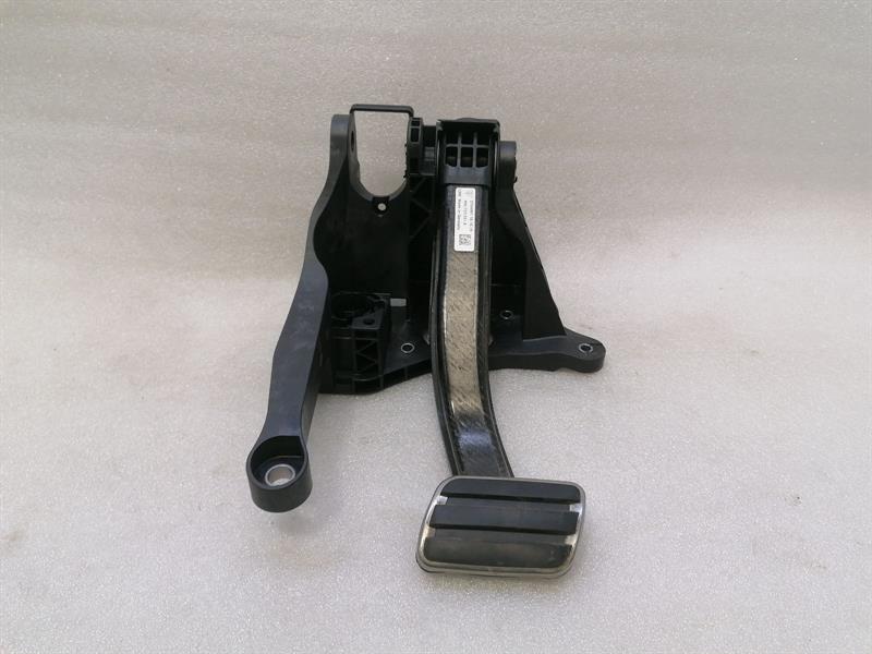 PORSCHE 911 992 Carbon Brake Pedal 992723031A Bremspedal
