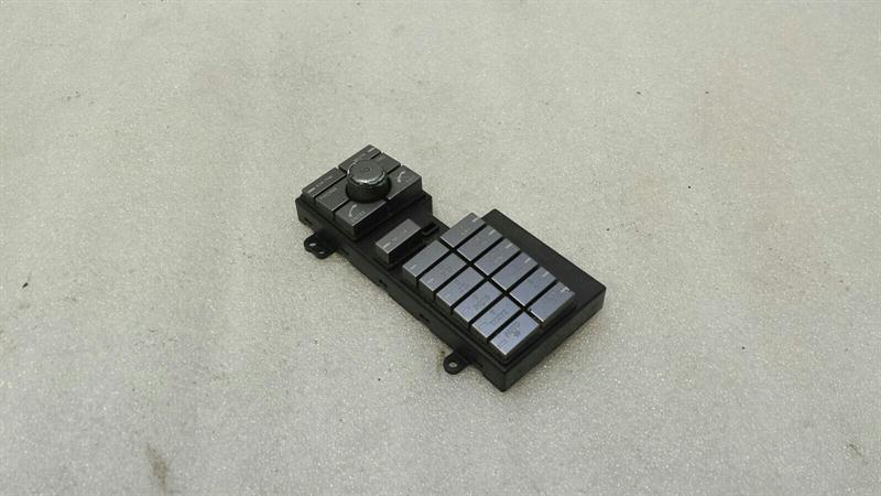 ASTON MARTIN DB9 Volante CD Player Switch 8G43-13D734-AA Audio Schalter