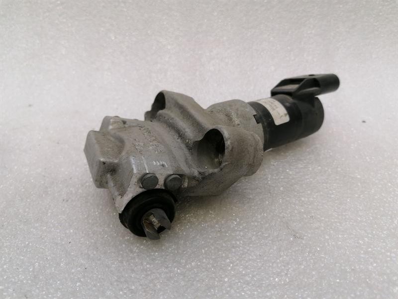 PORSCHE TAYCAN 9J PBM Park Brake Motor 9A790761600 RIGHT Parkbremse motor HR