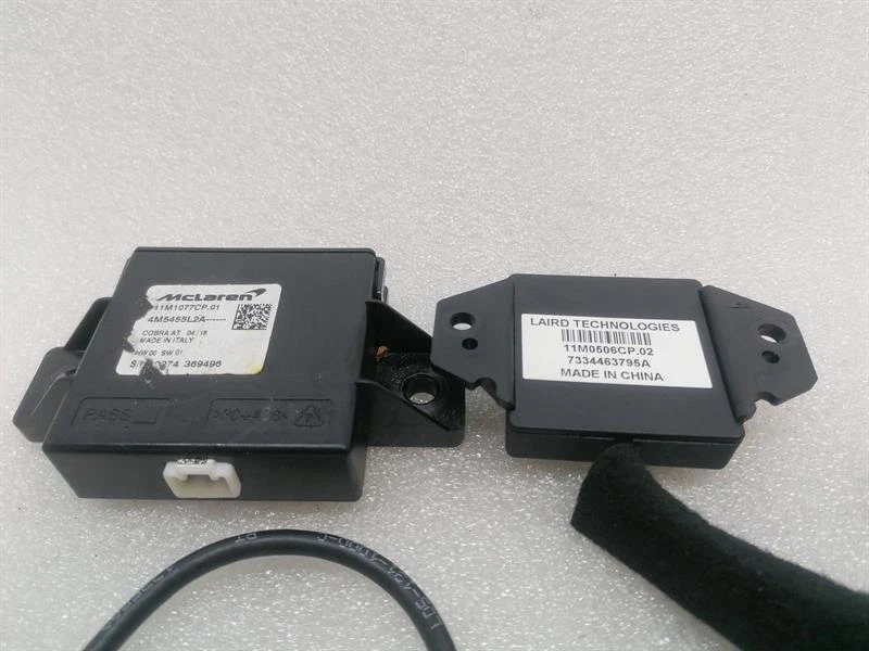McLaren 570S Spider Aerial / Antenna SET 11M1077CP Antenne SATZ - Image 5