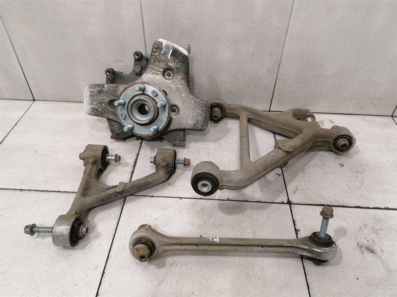 ASTON MARTIN VANTAGE V12 Left Rear Hub AD33-5A971-AA Radlagergehäuse Hinten Li