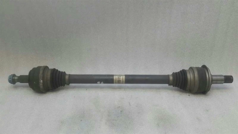 MERCEDES C Class W205 Antriebswelle Hinten RE A2053504019 Rear Right Drive Shaft