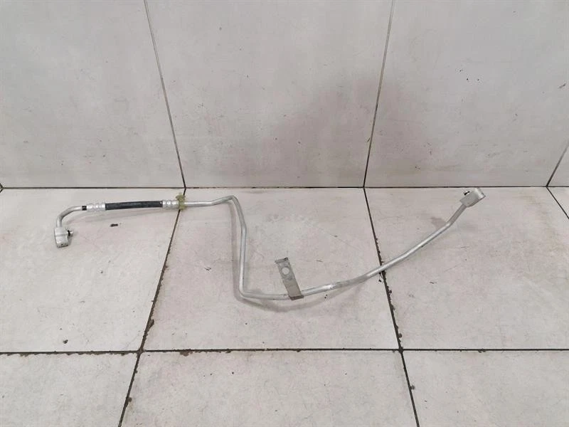 ASTON MARTIN RAPIDE AMR A/C Pipe HD33-19D719-AA Klimaleitung Klima Klimaanlage - Image 2