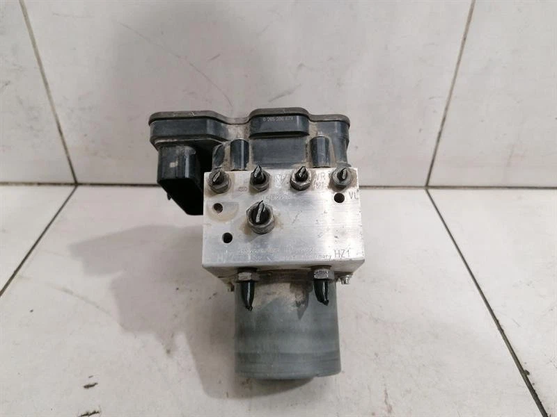 PORSCHE TAYCAN 9J A.B.S Pump 9J1614095R ABS Pumpe HYDRAULIKBLOCK - Image 5