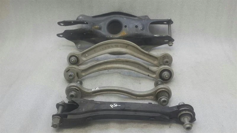 MERCEDES C W205 RRH Wishbone A2053506603 Hinten Rechts Querlenker Satz Coupe