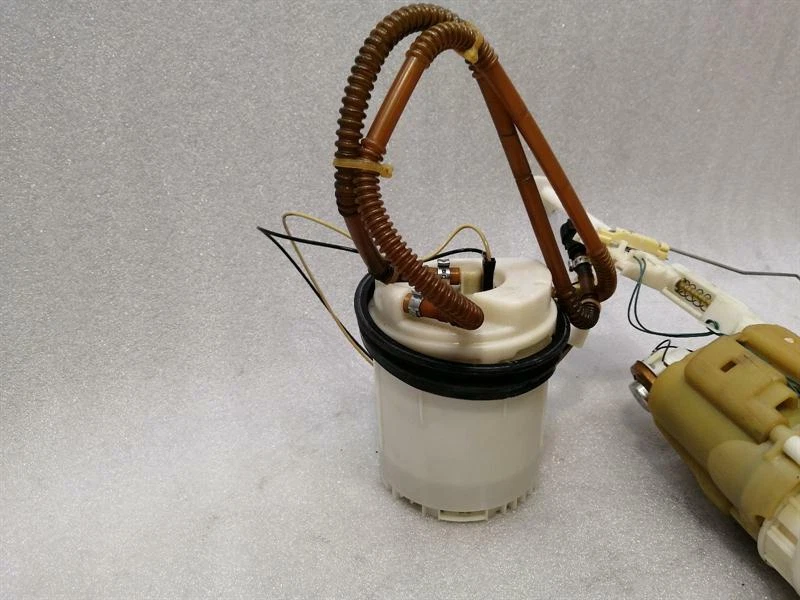 PORSCHE BOXSTER 987 Fuel Pump Electric 99762013101 Kraftstoffpumpe - Image 4