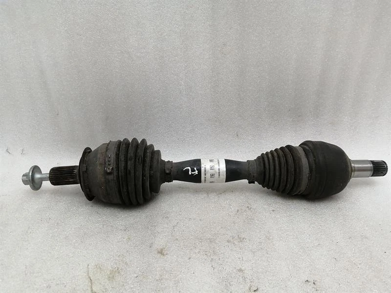 MERCEDES CLA45 W117 Left Front Drive Shaft A2423300100 Antriebswelle Vorne Links