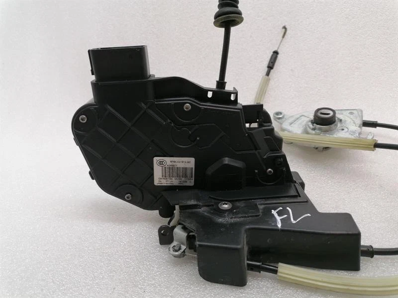 ASTON MARTIN RAPIDE S Door lock Front Left 6F6A-A21813-BC Türschloss Vorne Links - Image 3