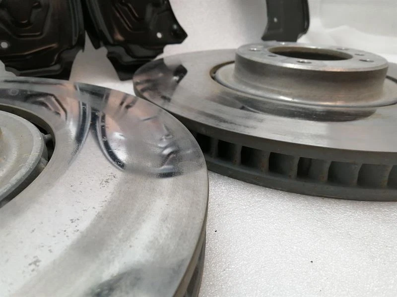 PORSCHE TAYCAN 9J AKEBONO Front Set 9J1615124E Bremsanlage Vorne PSCB - Image 7