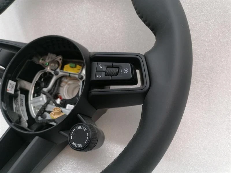 PORSCHE TAYCAN 9J Steering Wheel 36 CM Lenkrad HEATED GTS SPORT - Image 6