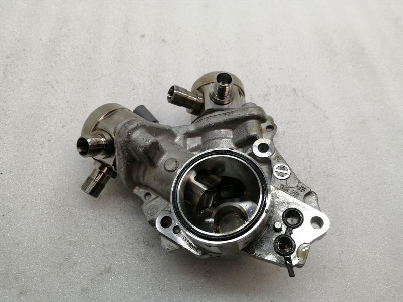 MERCEDES SL R231 Fuel Pump Mechanical A2780700800 Kraftstoffpumpe A2780701101