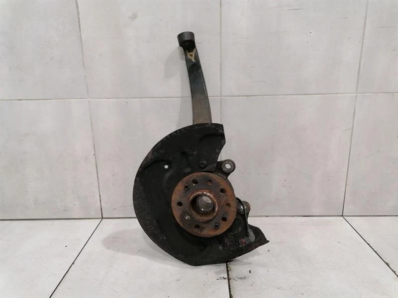 MERCEDES ML W164 Left Front Hub A1643300920 Radlagergehäuse Vorne Links