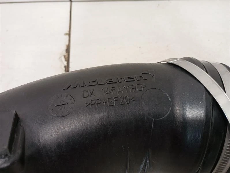 McLaren 720S Spider Intake pipe 14FA119CP Ansaugschlauch Ladeluft - Image 4