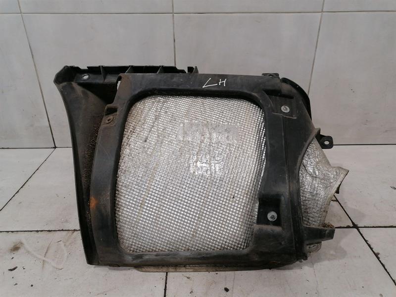 PORSCHE 911 996 Rear Left Heatshield 99650563102 Halter C4S Hitzeschutzblech MK2