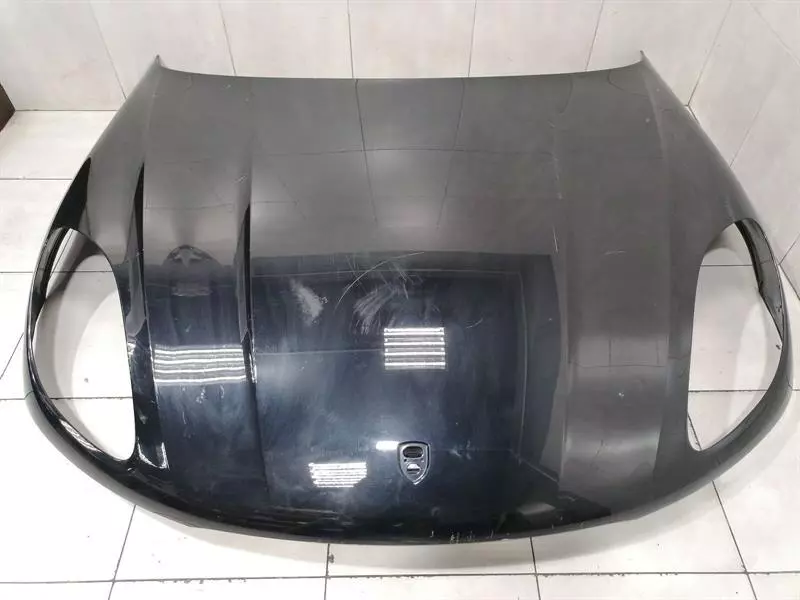 PORSCHE MACAN 95B Bonnet 95B823031 Motorhaube