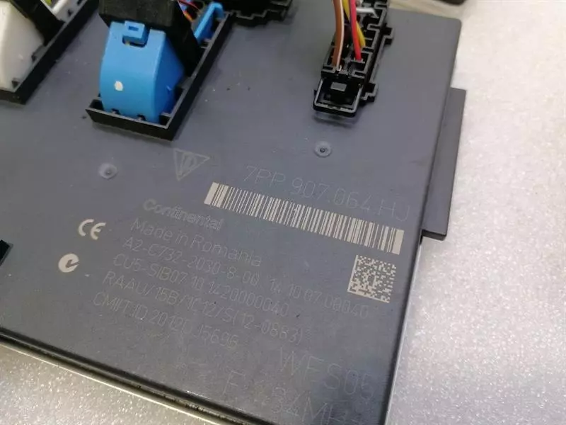 PORSCHE BOXSTER 981 Engine ECU 99161860203 Motorsteuergerät MA123 3.4 GTS VTS - Image 3