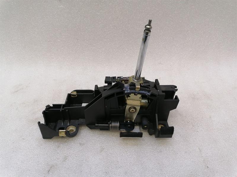 PORSCHE 911 996  Gear selector 99665221300 Schaltkulisse