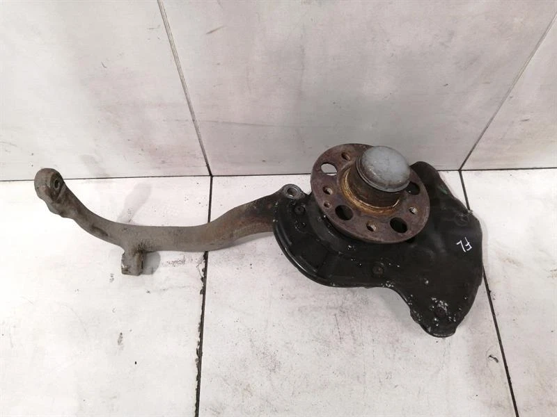 MERCEDES S-class W221 Left Front Hub A2213322901 Radlagergehäuse Vorne Links