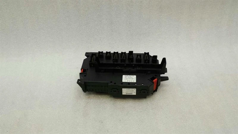 MERCEDES S-class W221 Fuse Box A2215402450 Sicherungskasten SAM