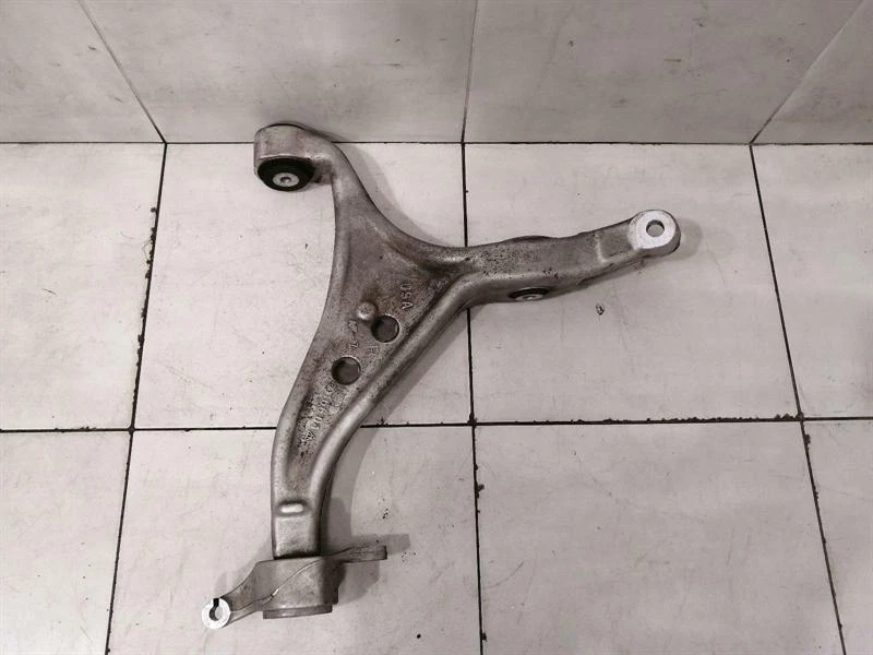 MERCEDES GLS X166 GLS63 AMG Right Front Wishbone A2923300800 Rechts Querlenker