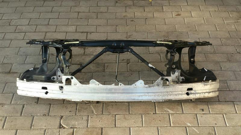 BMW 7 series E65 E66 Schloßträger Frontmaske 7022966 Front End Clip