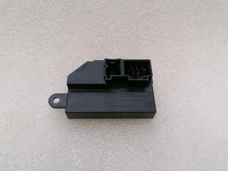 PORSCHE TAYCAN 9J Steering column module 80A907705A LenksäuleSteuergerät - Image 2