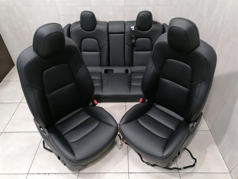 TESLA MODEL 3 PERFORMANCE Seat INTERIOR PUR BLACK Sitz PUR BLACK RHD