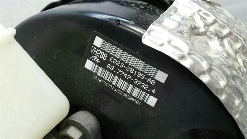 ASTON MARTIN VANQUISH S AM29 Brake Servo ED23-2B195-AB Bremskraftverstärker - Image 3