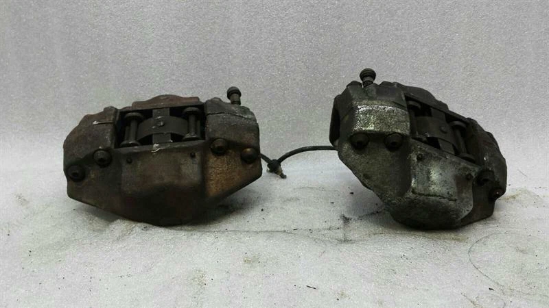 ORIGINAL PORSCHE 911F 911G TURBO 3.0 BREMSSATTEL SATZ VORNE FRONT - Image 2