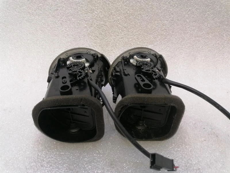 PORSCHE CAYMAN 987 Air vent Set Of 2 98755213103 Lüftungsdüse Satz - Image 5