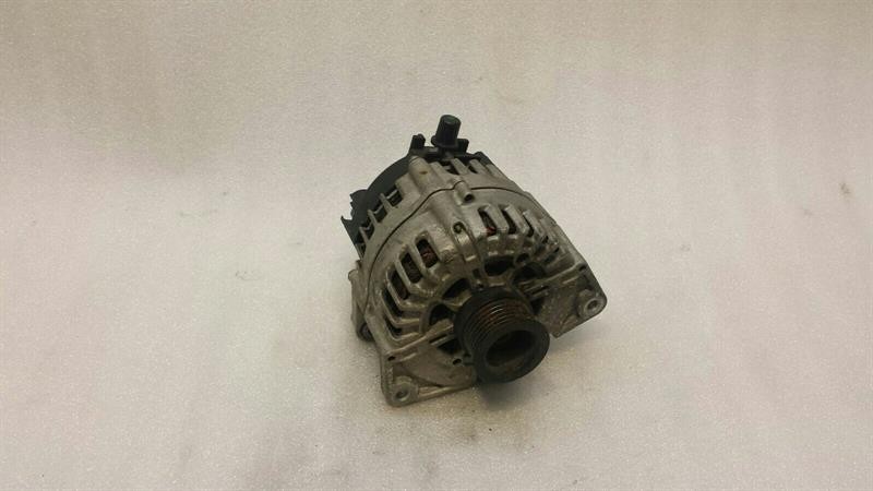 MERCEDES CLS W218 Alternator A0141540902 Lichtmaschine 180A M278