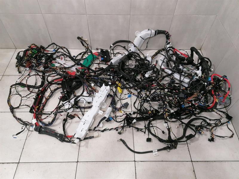 BMW iX3 G08 MAIN BODY Wiring Loom 61115A2C260 Kabelbaum RHD HAUPTKABELKÖRPER