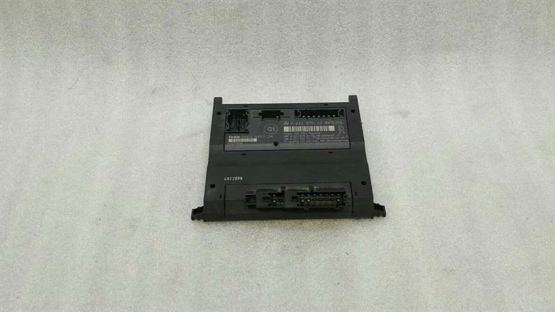 MERCEDES S-class W221 Right Seat Module A2218702286 Sitz Steuergerät Rechts.
