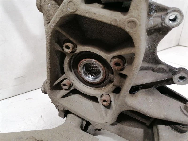 ASTON MARTIN VANTAGE V8 RRH Hub 8D33-5A970-AB Radlagergehäuse Hinten Rechts - Image 7