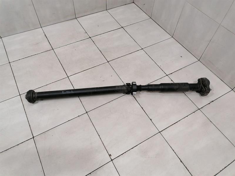 BMW 5 Series F90 G30 M5 Propshaft 8094726  Kardanwelle