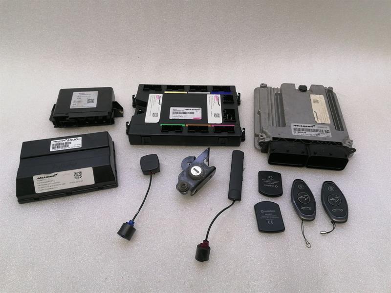 2020 McLaren 720S Engine ECU 14M0359CP Motorsteuergerät SATZ SET