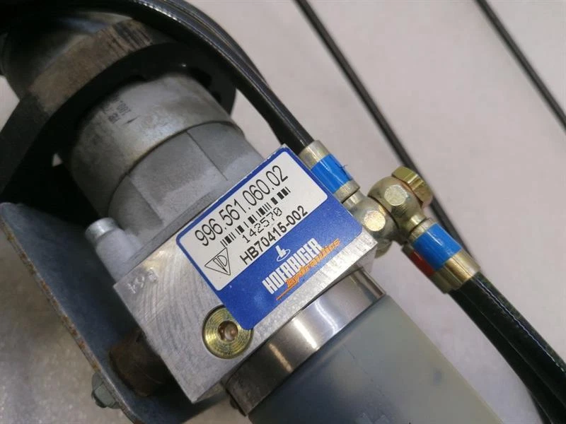 PORSCHE 911 997  HYDRAULIC PUMP 99656130702 HYDRAULISCHE PUMPE ROOF - Image 5