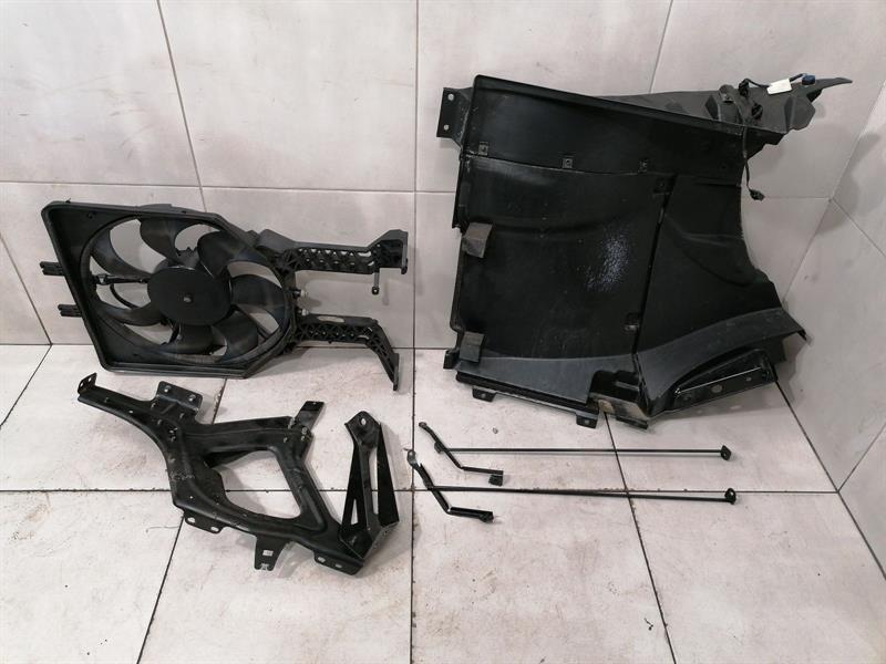 McLaren 600LT Spider Cooling fan 13A6527CP  LINKS  LUEFTER LEFT