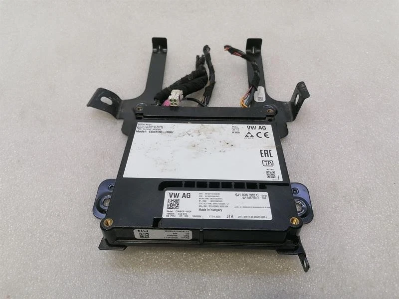 PORSCHE TAYCAN 9J Electronic module 9J1035282C Steuergerät CTRL UNIT
