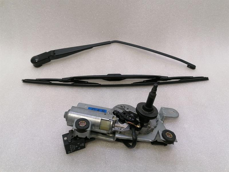 PORSCHE 911 996 Rear Wiper Motor 99662808001 Wischermotor Hinten
