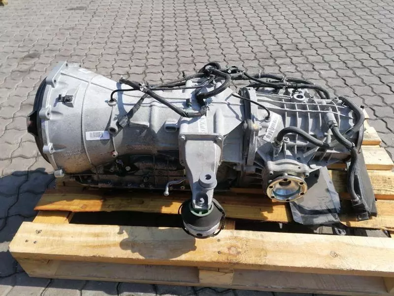 2016 ASTON MARTIN DB9 DG43-4200-AA Diff + Gearbox CD33-70041-AA V12 6.0 AUTO - Image 2