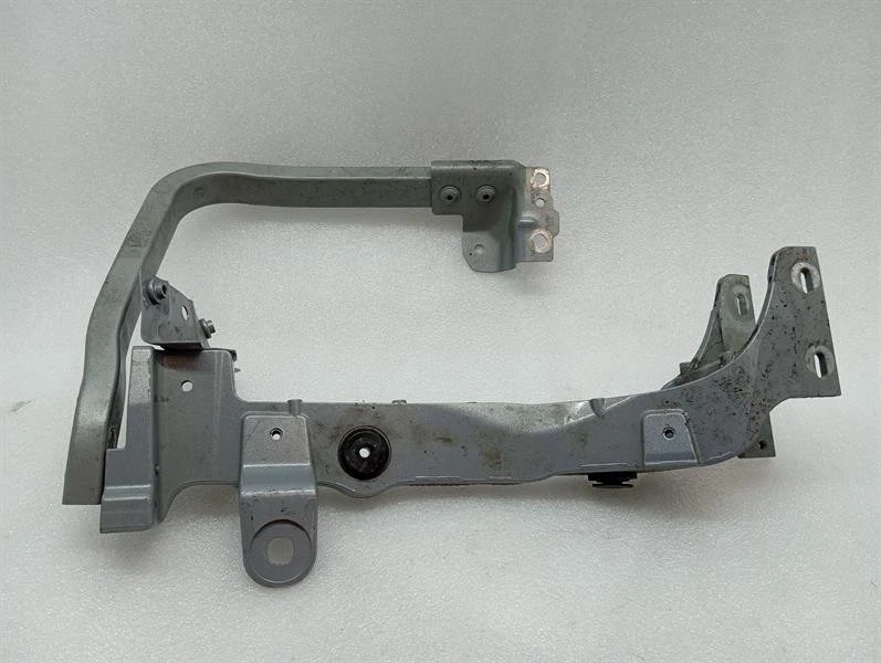 BENTLEY CONTINENTAL GT 18-24 3S 3SD FRH wing Bracket 3SD821226C Halter Rechts - Image 4